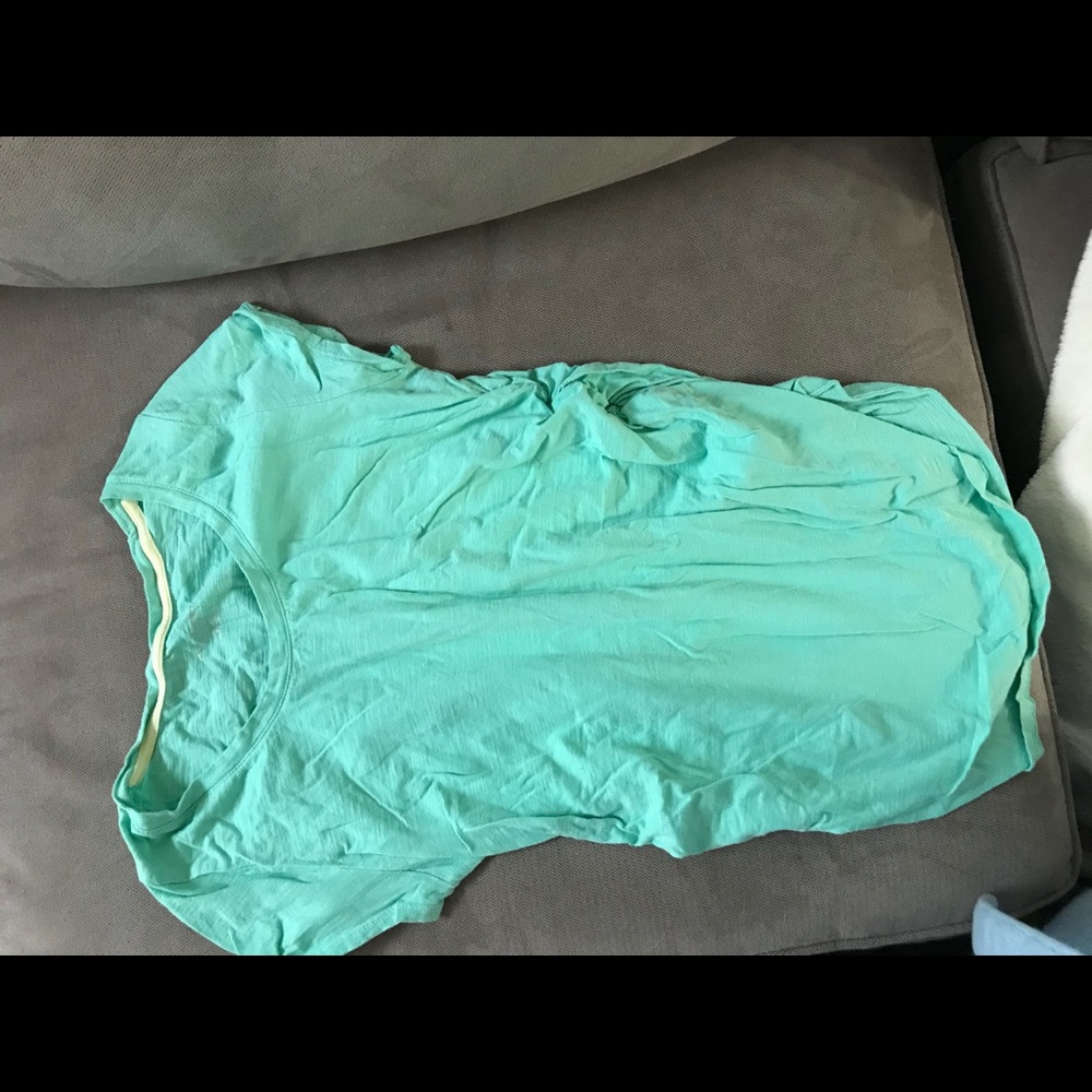 Maternity t shirt